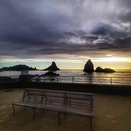 Seaside In Aci Trezza Apartamento *