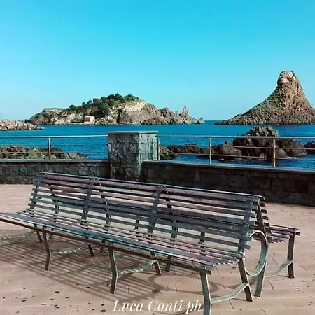 Seaside In Aci Trezza אצ'י קסטלו